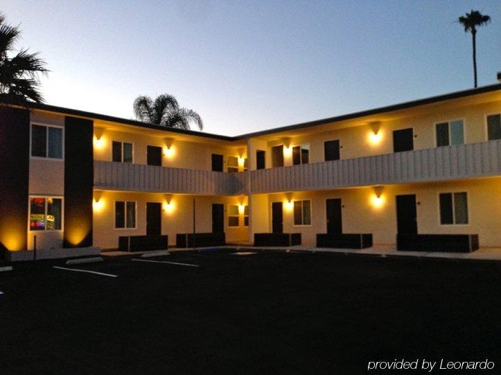 Hotel Aqua Mar Сан Диего Екстериор снимка